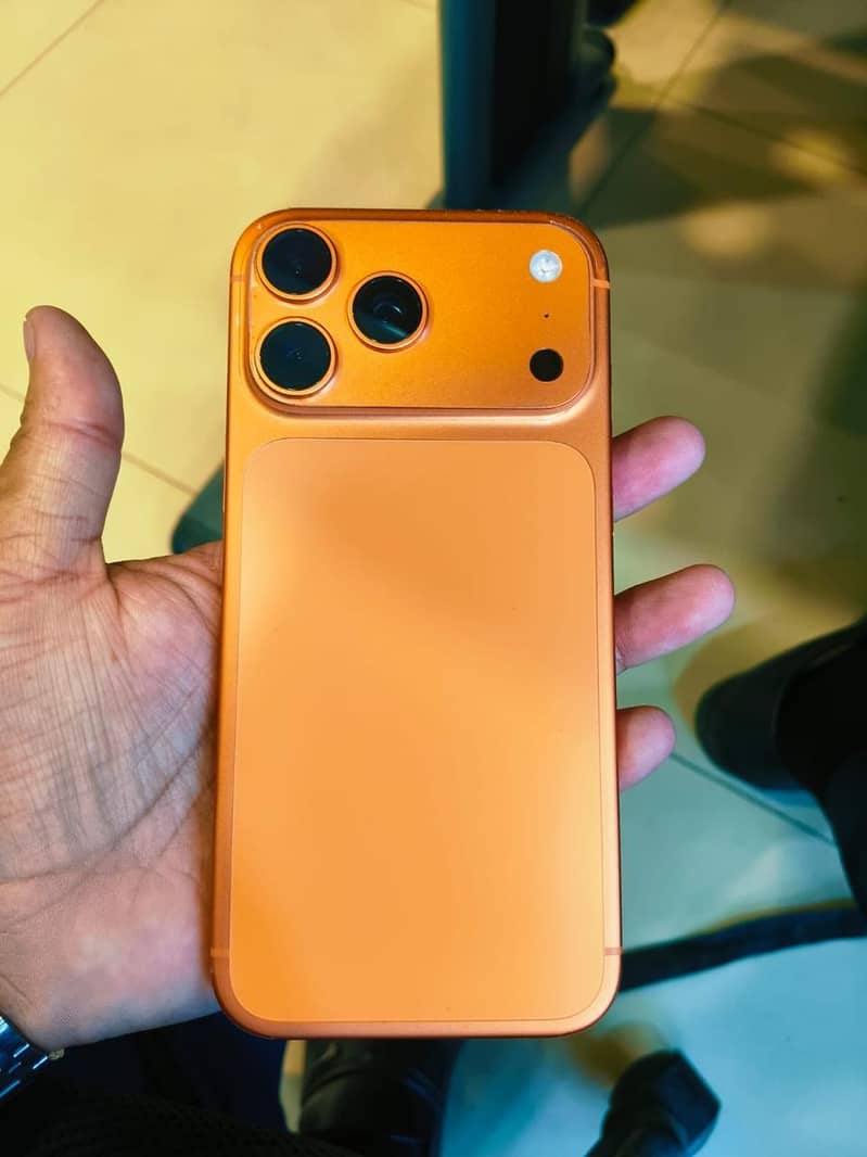 iPhone 17 Pro Max 0
