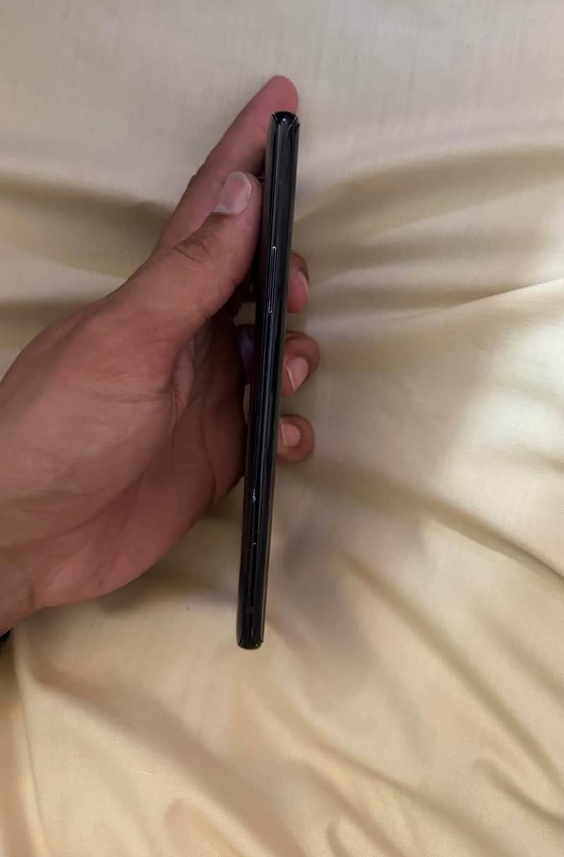 One Plus 8 Pro 3