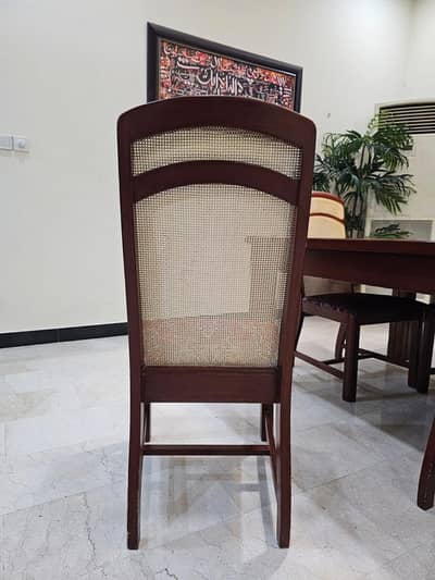 Dinning table