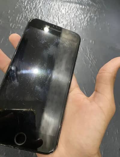 Apple iPhone 7