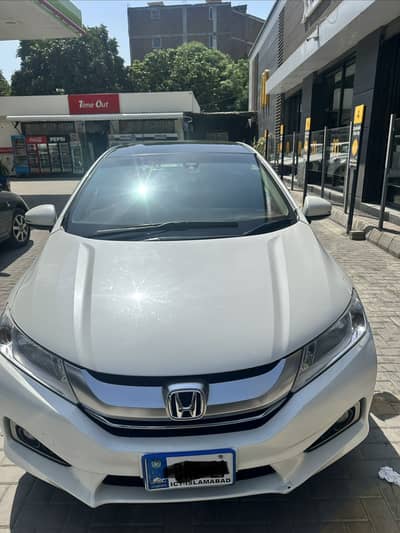 Honda Grace Hybrid 2015