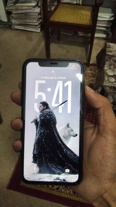 Iphone 11 Black | 64 gb storage | JV