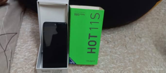 Infinix Hot 11s