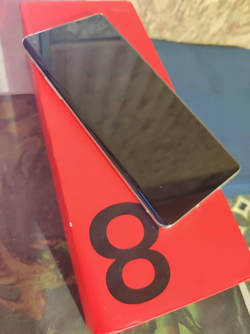 One Plus 8 0