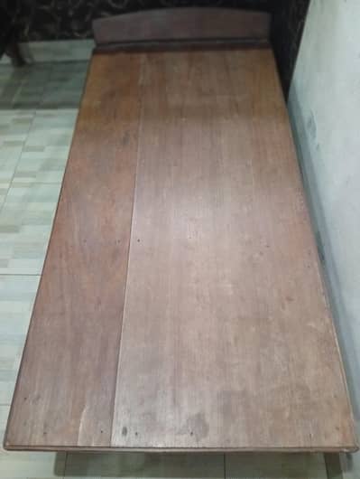 Heavy Wooden Takht – Good Condition