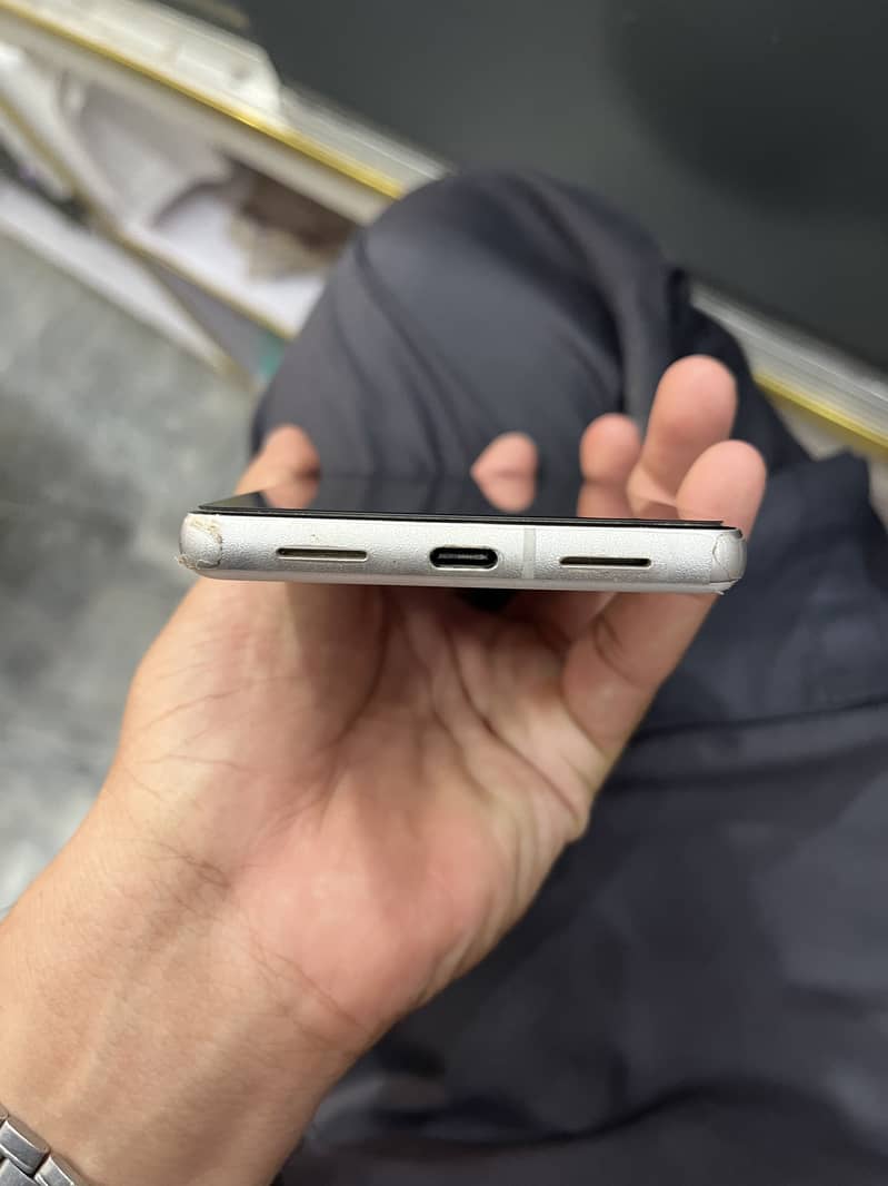 Google pixel 7 1