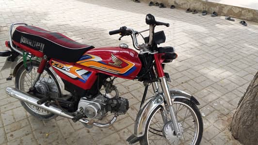 Honda CD 70 2025