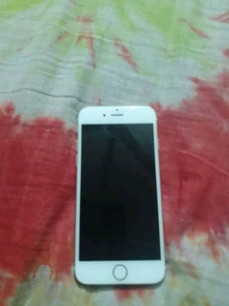 Apple iPhone 6S Plus 1