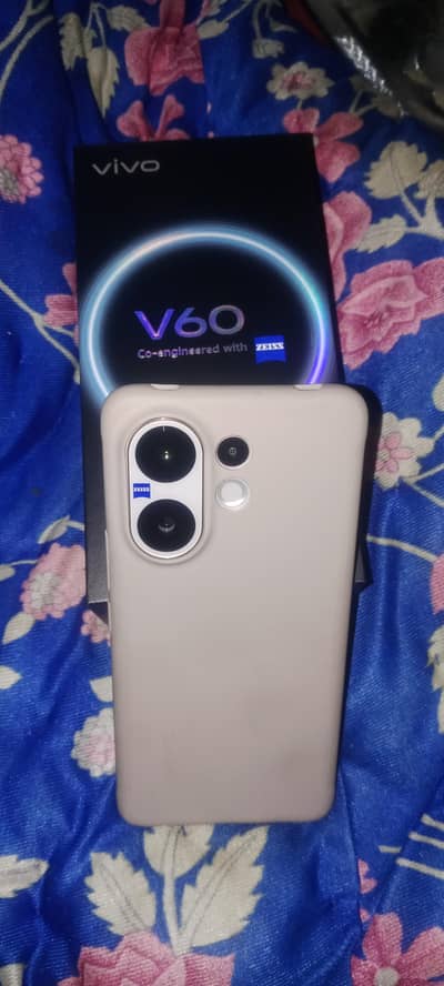 Vivo V60