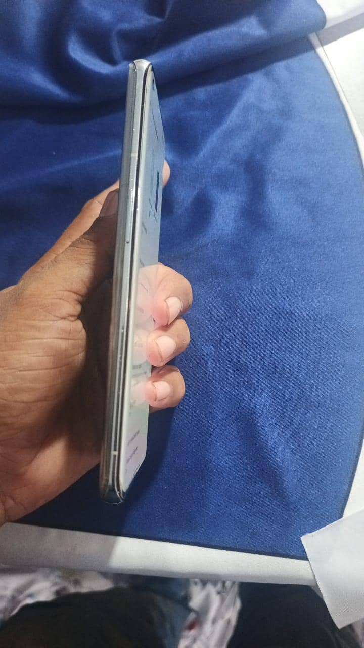 One Plus 9 Pro 3