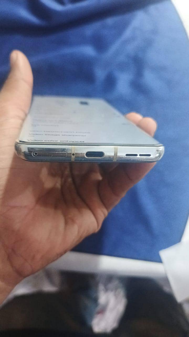 One Plus 9 Pro 4