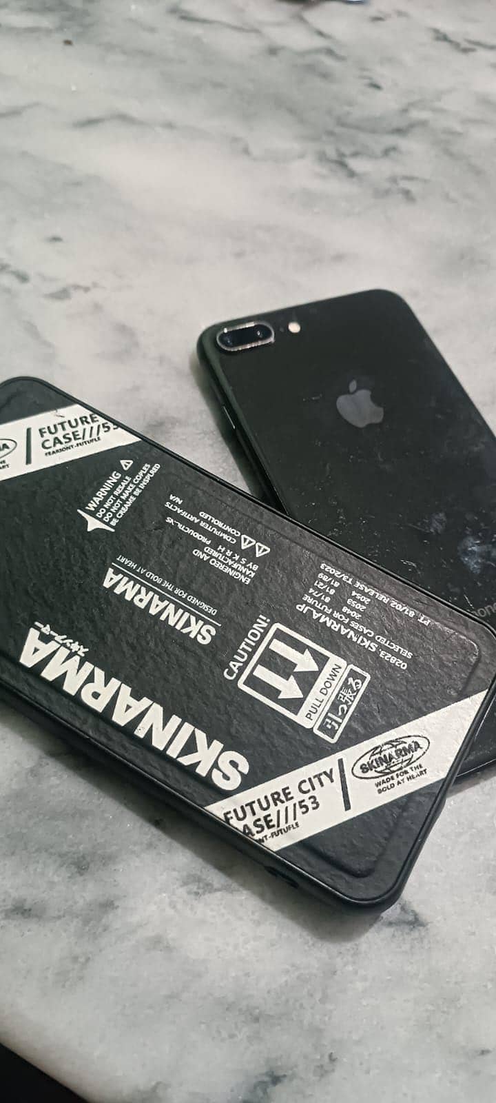 Apple iPhone 8 Plus 1