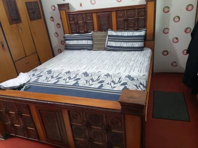 pure wood 4 piece furniture