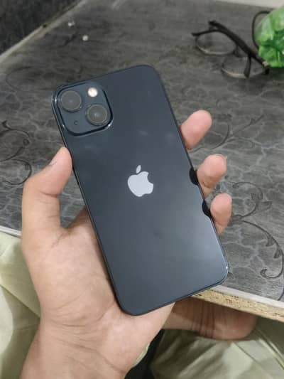 Apple iPhone 13 jv