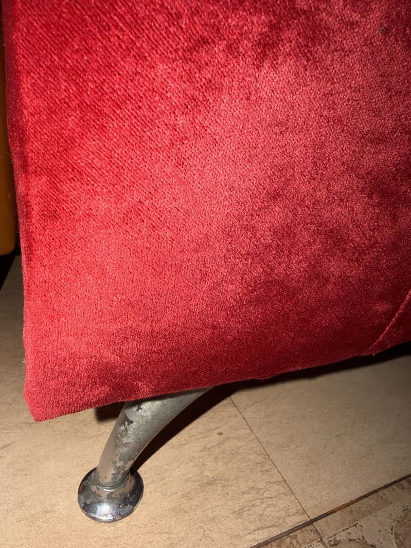 Red sofa OPEN TO NEGOTIATIONS 1