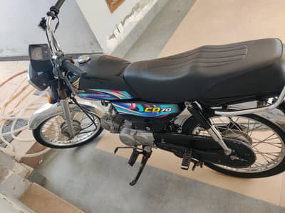 Honda CD 70 black