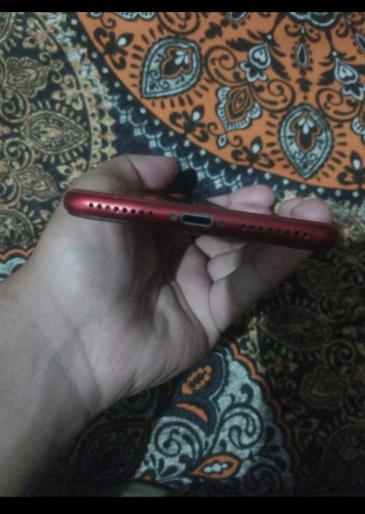 Apple iPhone 8 Plus 7