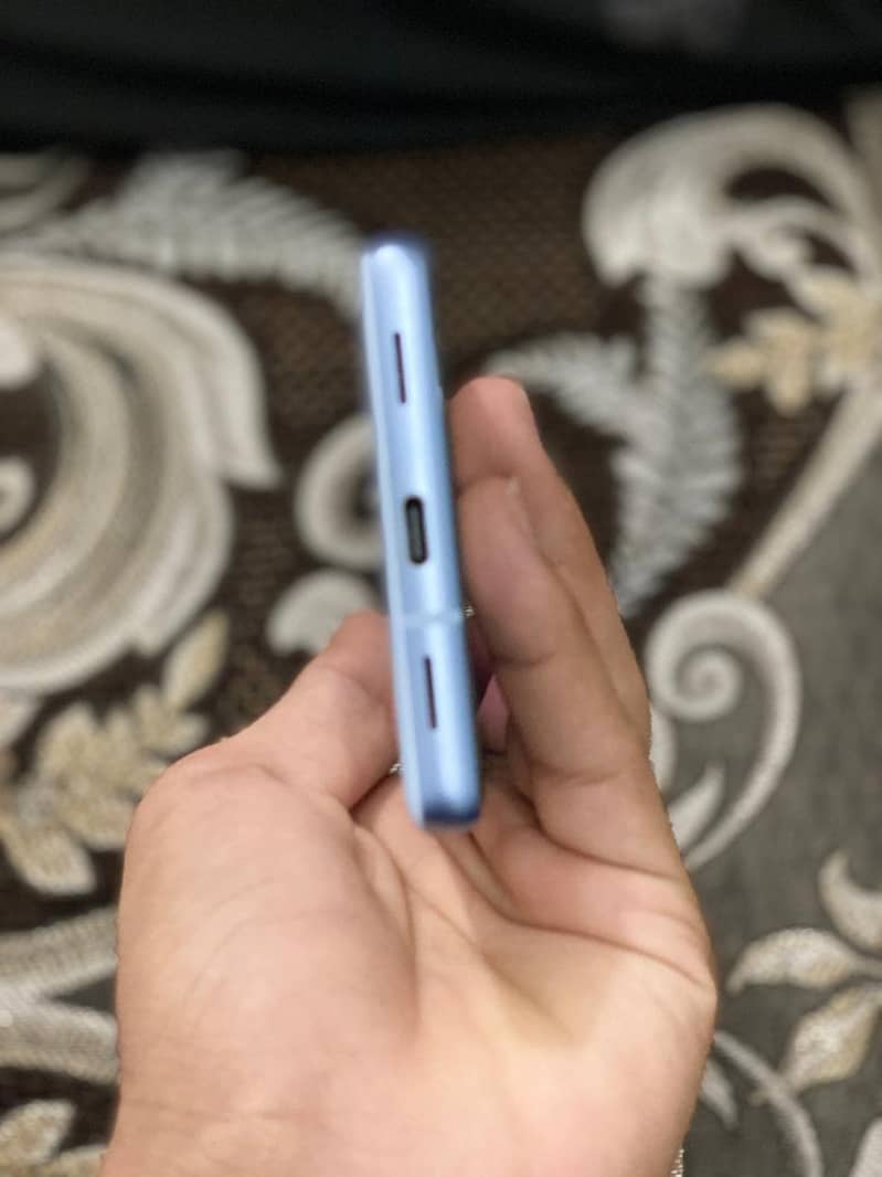 Google Pixel 7a 3
