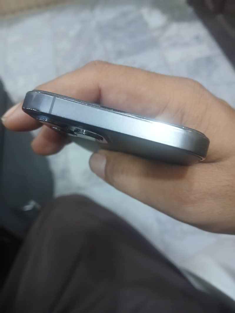 Apple iPhone 12 Pro 1