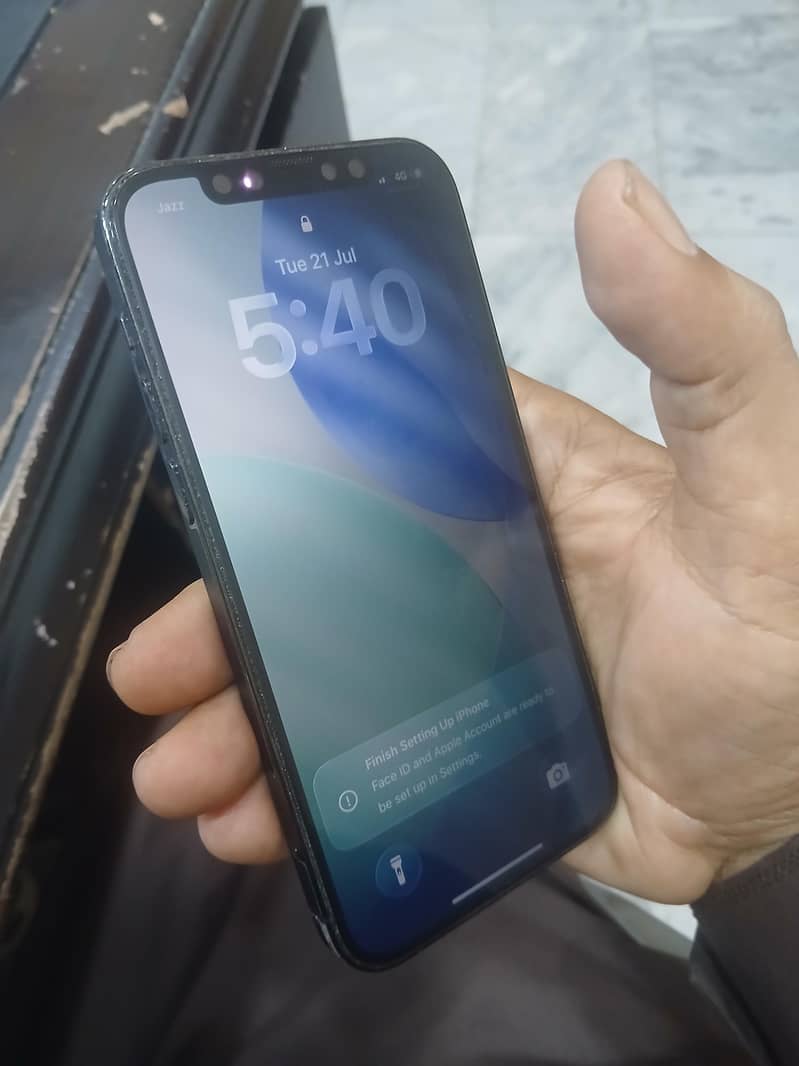 Apple iPhone 12 Pro 3