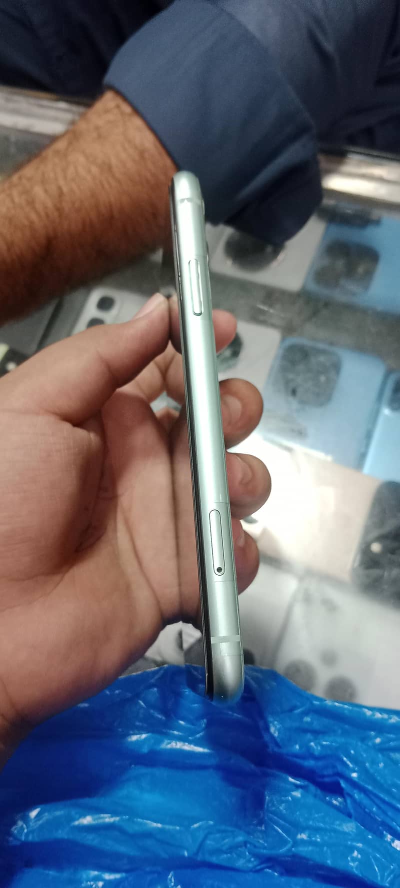 Apple iPhone 11 1