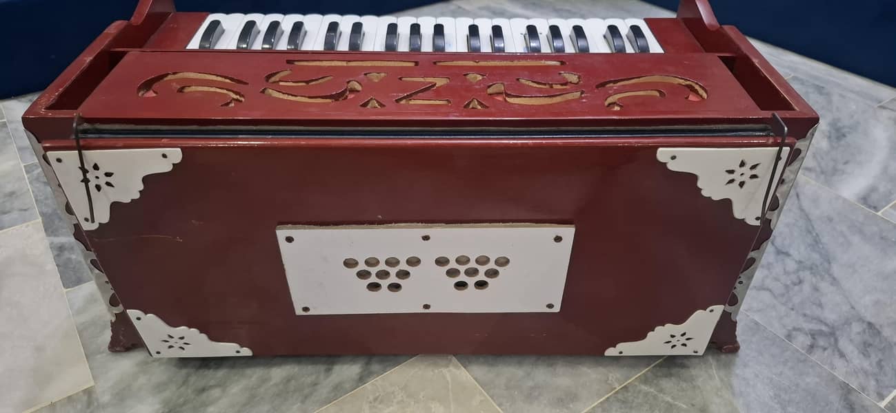harmonium 5