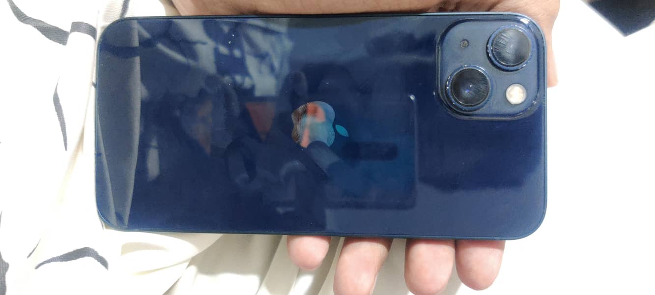 iPhone 13 (MDM) 0