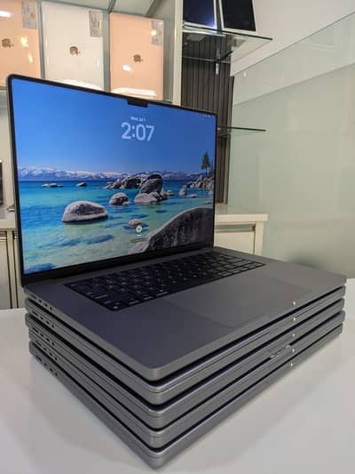 Apple MacBook Pro M1 2021 | 32GB RAM | 1TB SSD | M1 Chip | Like New