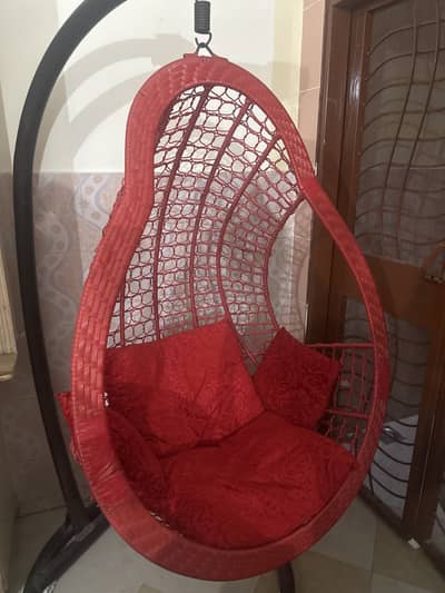 Outdoor swing chair