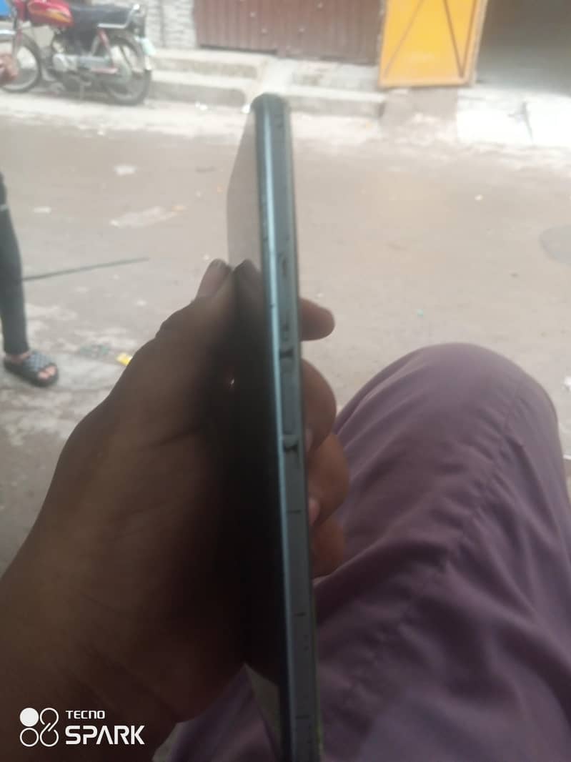 Vivo V21a 2