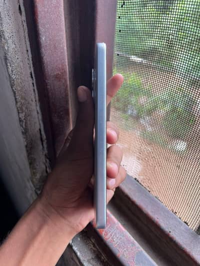 Vivo Y400