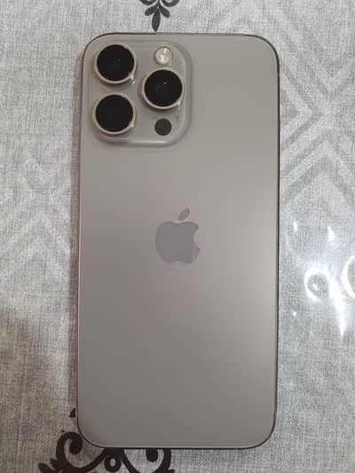 Apple iPhone 15 Pro Max
