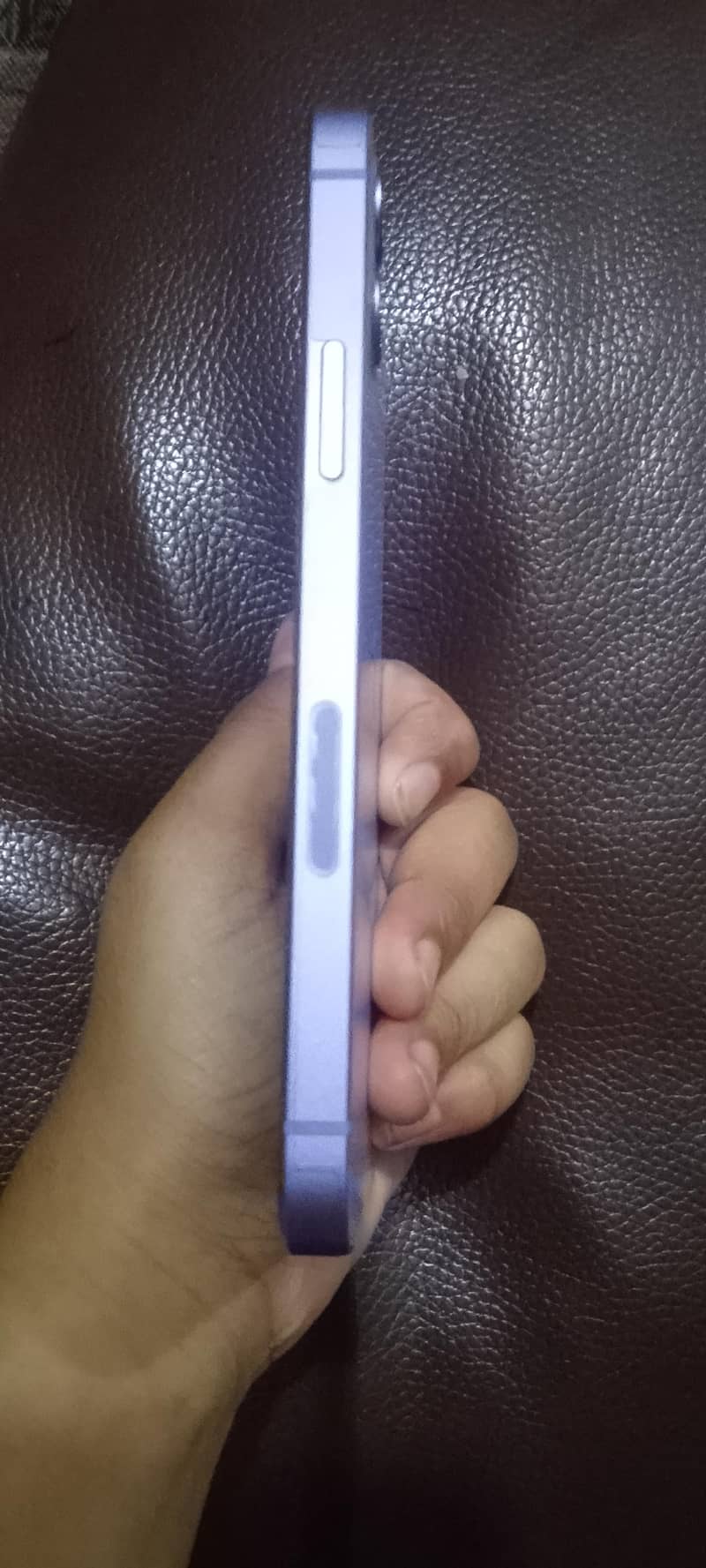 Apple iPhone 12 3