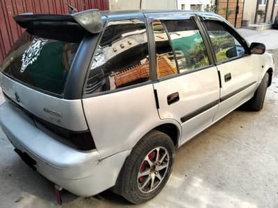Suzuki Cultus 2003