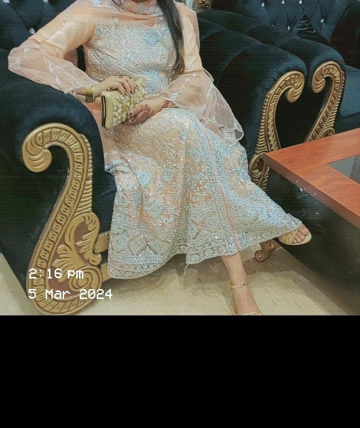 peach maxy 4