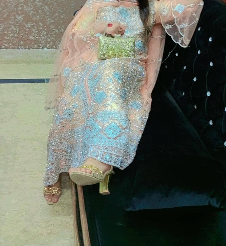 peach maxy 6
