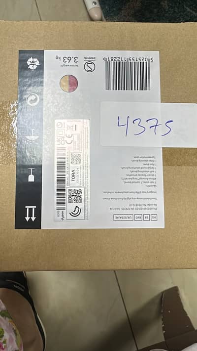 Dyson Airwrap i. d. ™ multi-styler and dryer in Red Velvet/Gold
