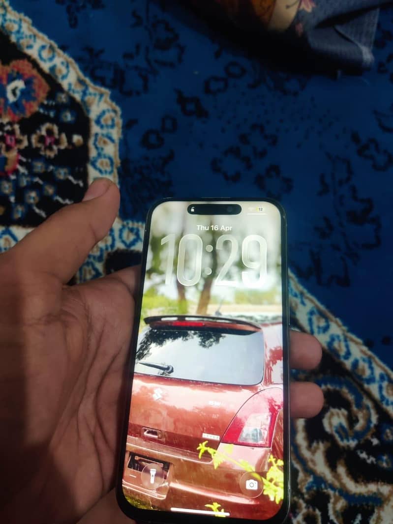IPHONE 15 pro panel 6