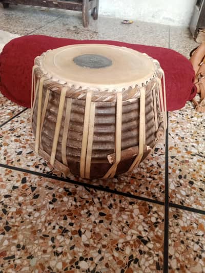 very good condition tabla set