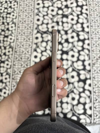Apple iPhone 16 Pro max