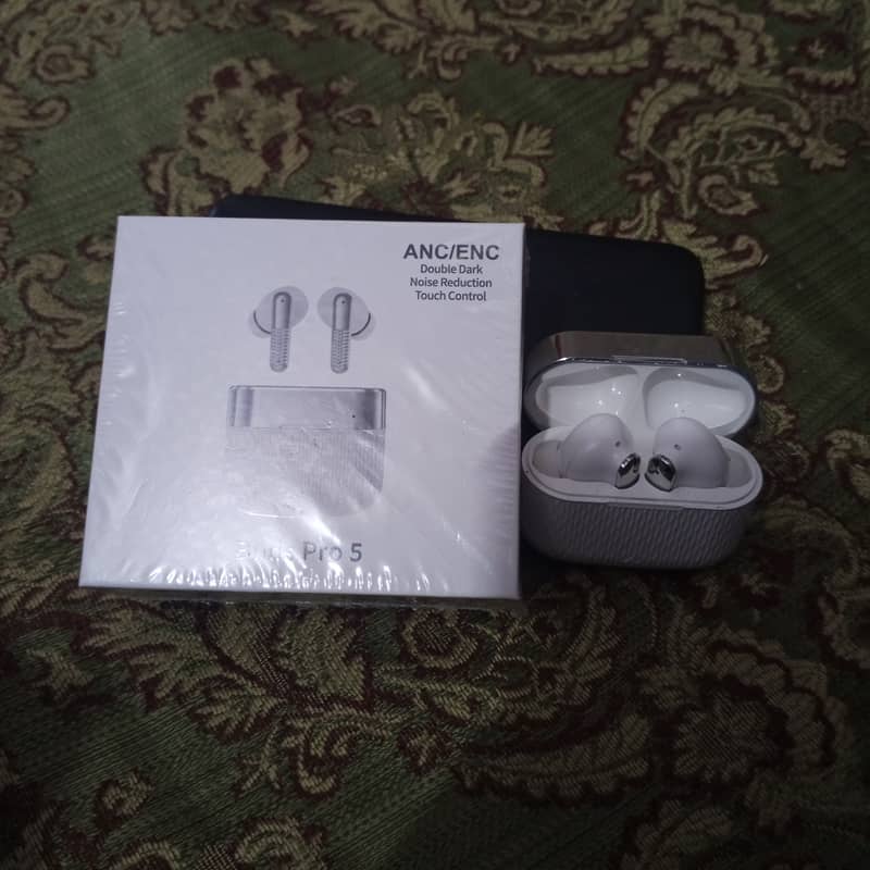 Earbuds Pro 5 1