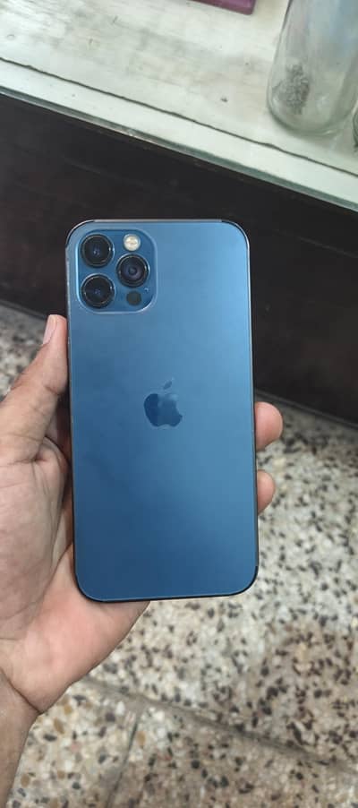 Apple iPhone 12 Pro