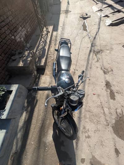 Suzuki GS 150