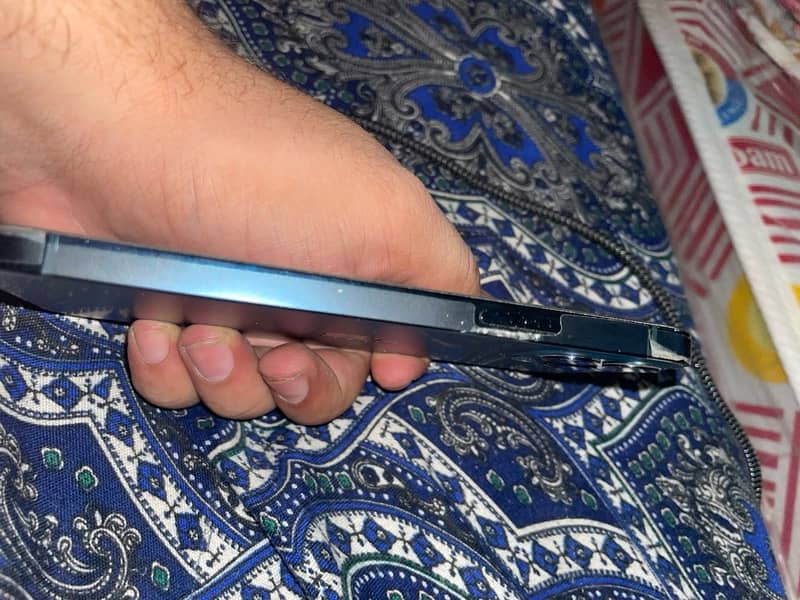 iphone 12 pro 1