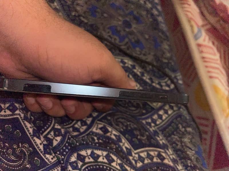 iphone 12 pro 2