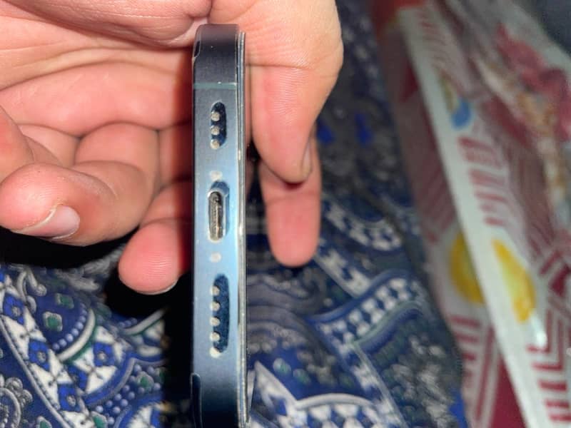 iphone 12 pro 3