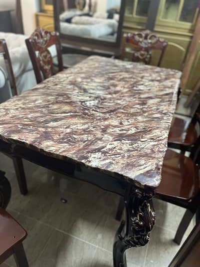 Dining table 6 seater