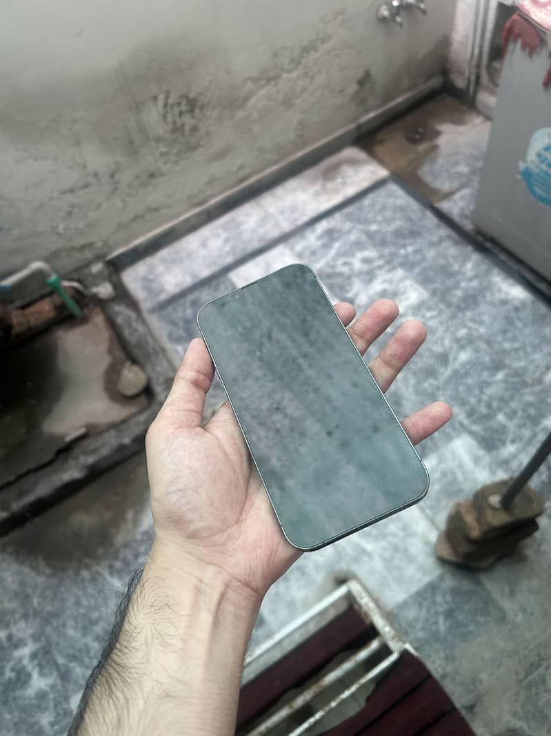 IPHONE 13 Pro Max 1