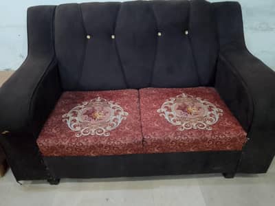 Seater Sofa Set – Excellent Condition | Luxury & Comfortable
