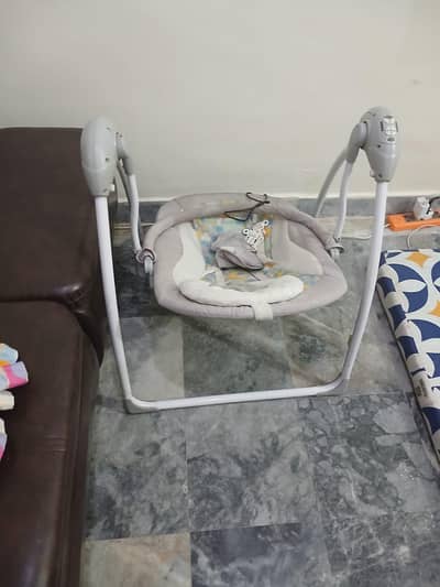 bambies baby electric swing